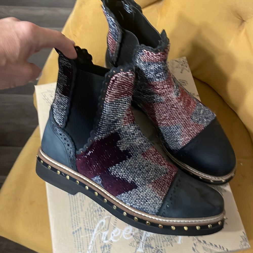 Free People Textile Atlas Chelsea Boot BNIB *Fits like an 8